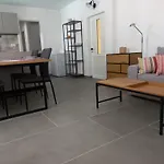 Apartman Aloha Stari Grad