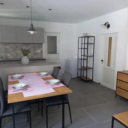 Apartamento Aloha *